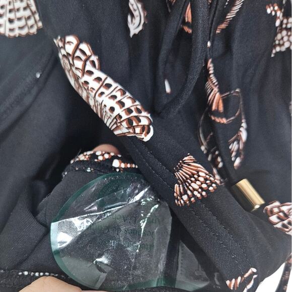 NEW Ann Taylor LOFT M Beach Seashell Belted One Piece Swimsuit Coastal Black - Picture 4 of 5